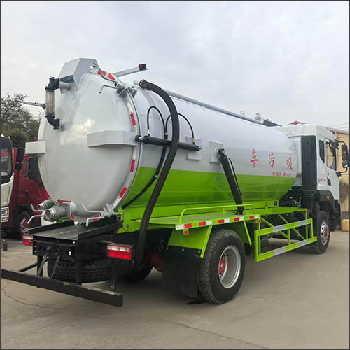 环保吸污车